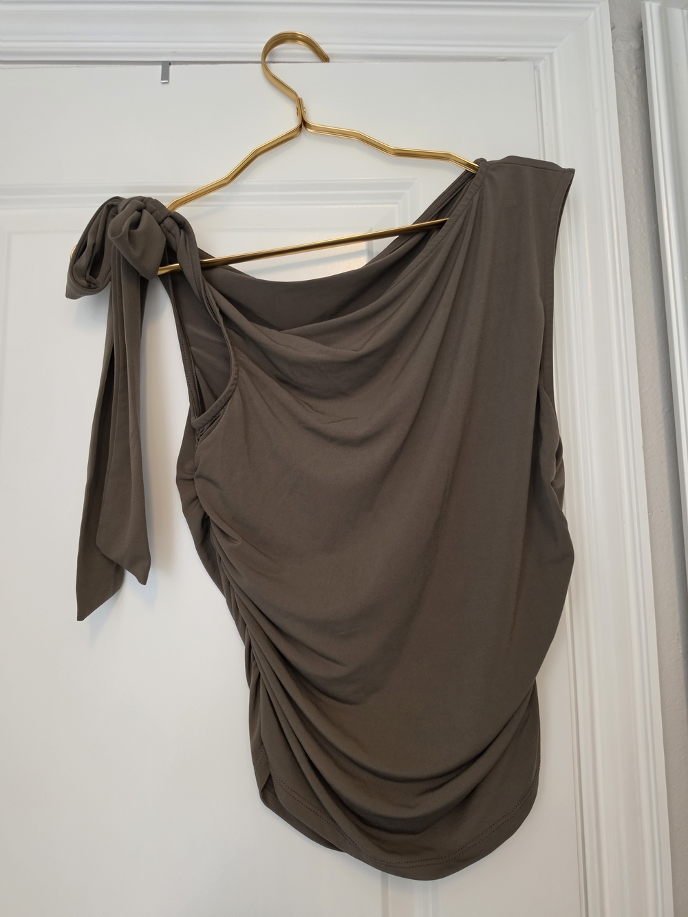 Forever 21 One-Shoulder Ruched Top in Taupe